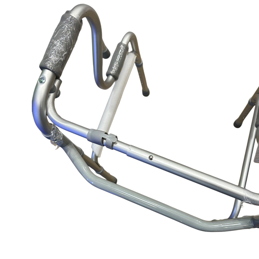 B-4263/L Felállást Segítő Járókeret