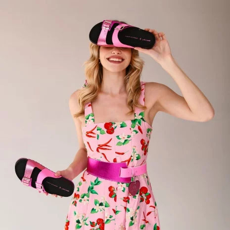 Batz Easy Ann (Hi Barbie)