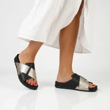 Batz Marina - black-gold